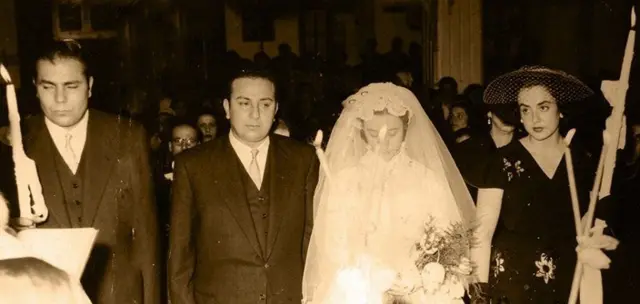  تزوجت فيروز من عاصي الموسيقي والشاعر عاصي الرحباني عام 1954