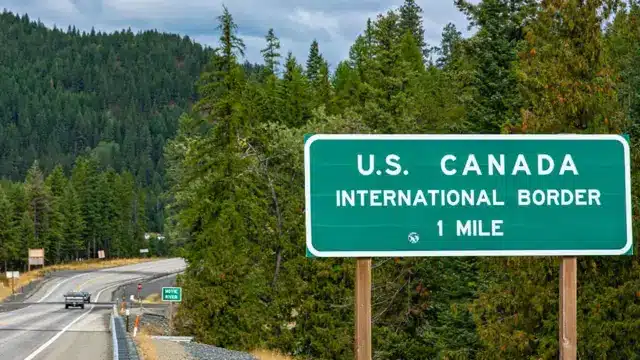 الحدود الأمريكية الكندية