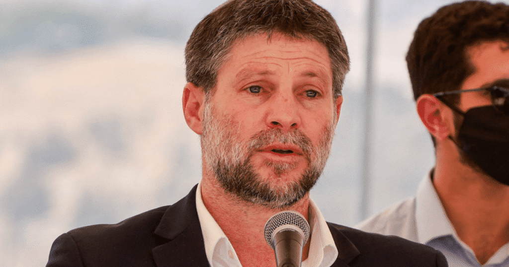 Smotrich Says Israel Will Not Join US Campaign Against Iran
