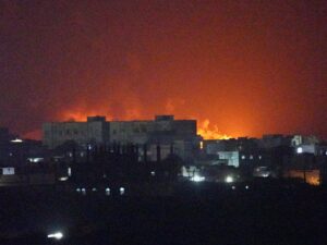 Houthi Strikes Hit al-Makha and Marib
