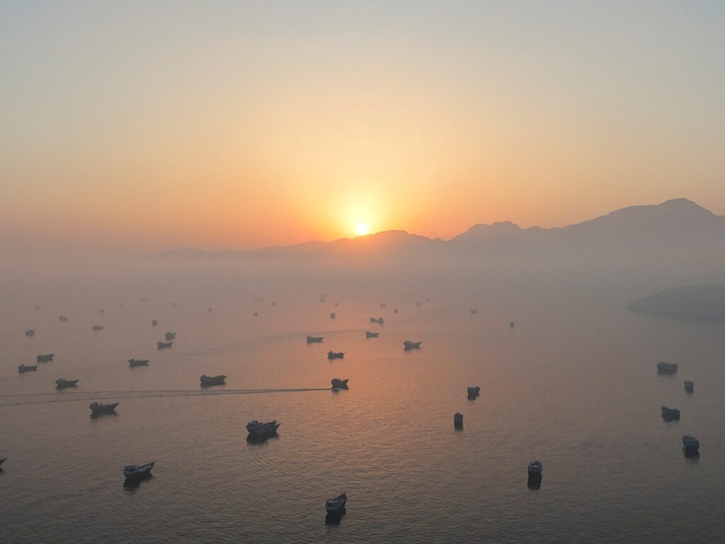 Iran Sets Hormuz Conditions as Pezeshkian Backs Deal